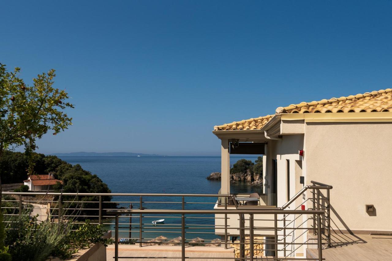 Prima Vista Beachfront Boutique Hotel Sívota Buitenkant foto