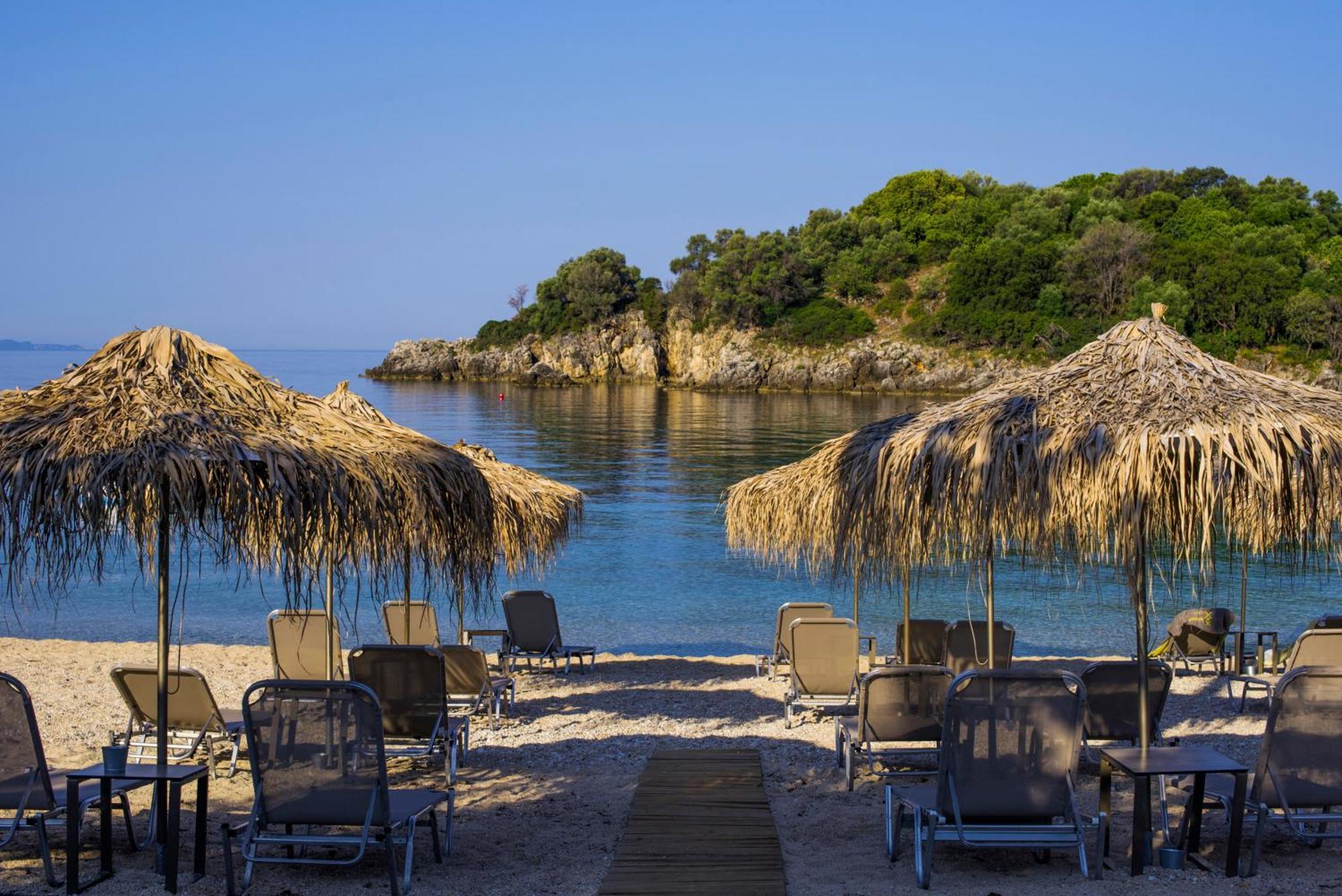 Prima Vista Beachfront Boutique Hotel Sívota Buitenkant foto